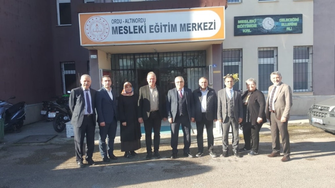 Önceki Öğrenmelerin Tanınması ve Denklik Komisyonu Okulumuzda Toplandı.