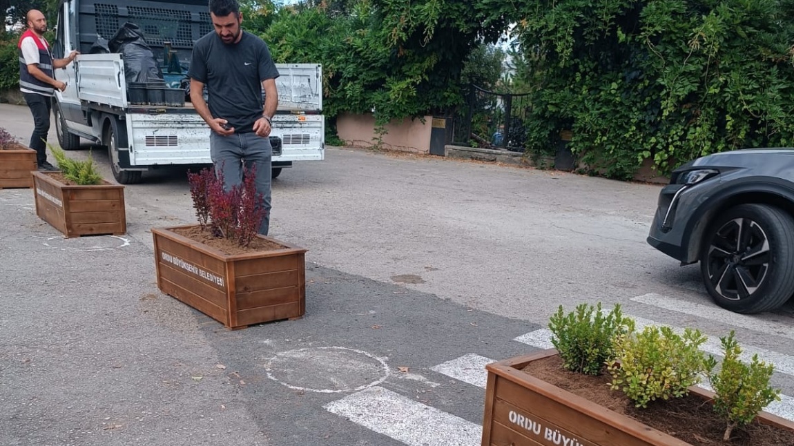 Ordu Büyükşehir Belediyesi Park Bahçe Daire Başkanlığına okulumuz olarak teşekkür ediyoruz.